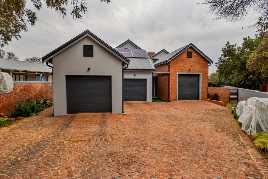 3 Bedroom Property for Sale in The Coves North West